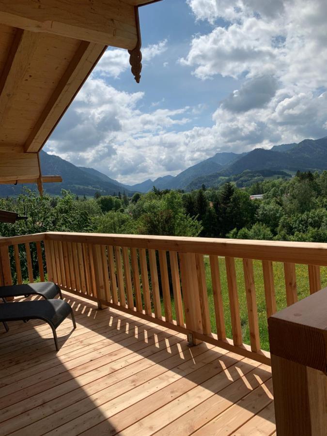 Bergsucht-Ruhpolding, Traumlage Am Sonnigen Suedhang, Kostenlose Parkplaetze, Schnelles Wlan, Ruhige Sackgasse, Netflix Inklusive ภายนอก รูปภาพ
