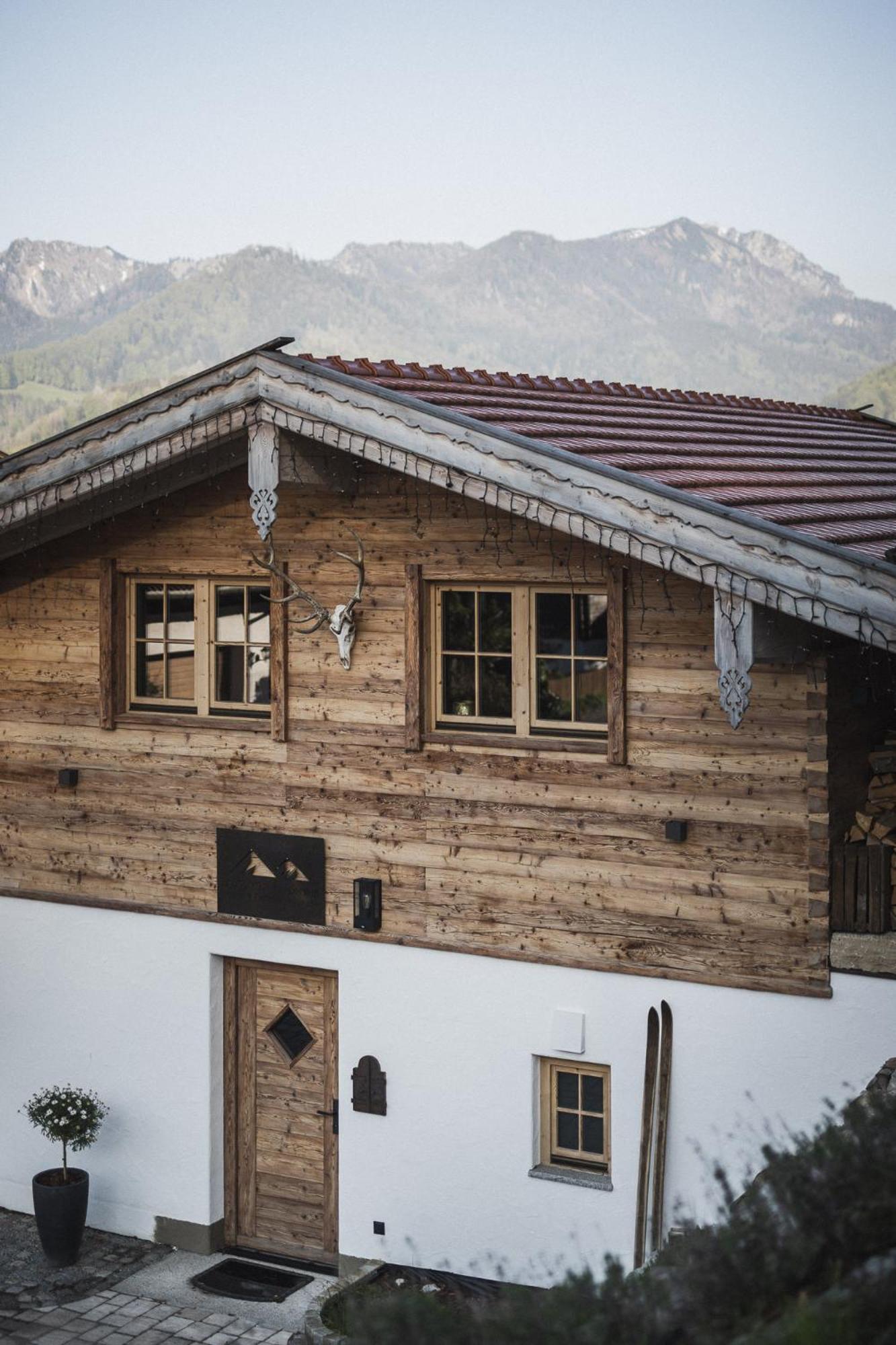 Bergsucht-Ruhpolding, Traumlage Am Sonnigen Suedhang, Kostenlose Parkplaetze, Schnelles Wlan, Ruhige Sackgasse, Netflix Inklusive ภายนอก รูปภาพ